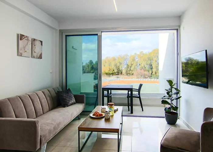 Phaedrus Living - Seaside Executive Flat Harbour 201 Paphos