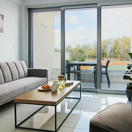Phaedrus Living - Seaside Executive Flat Harbour 201 * Paphos